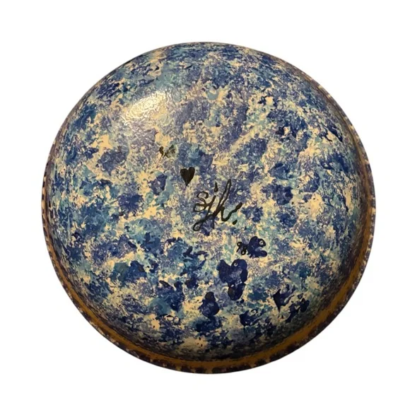 Large Handpainted “Bowl of Sunshine” - Picture 4 of 6